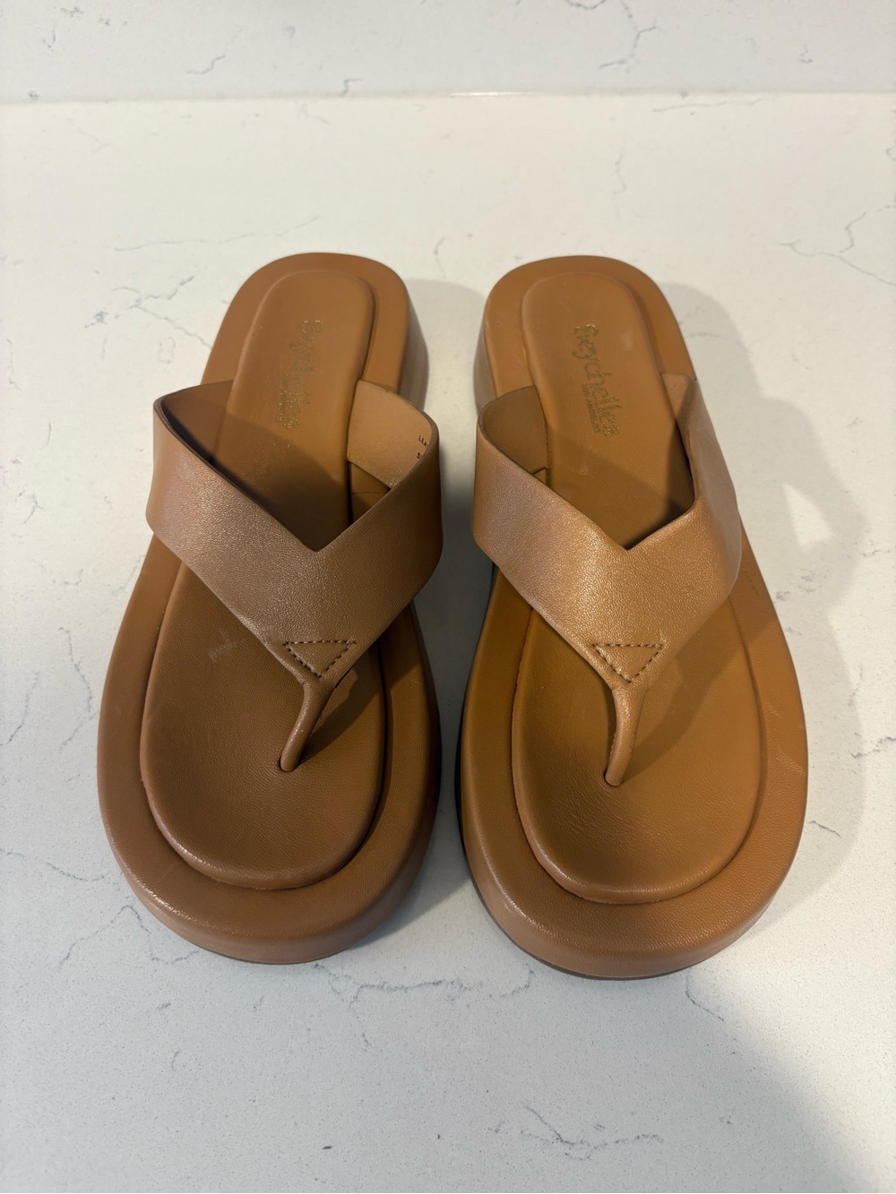 Tan Leather-Look Platform  Seychelles Flip Flop Sandals